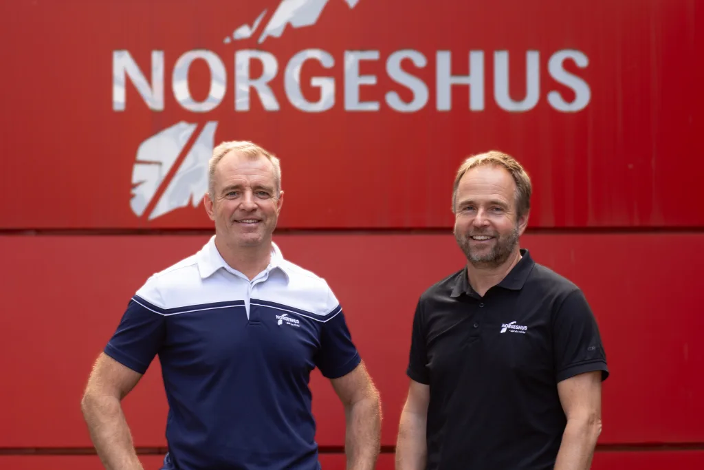 F.v.: Benn Asgeir Båtvik og Dag Runar Båtvik. Foto: Norgeshus