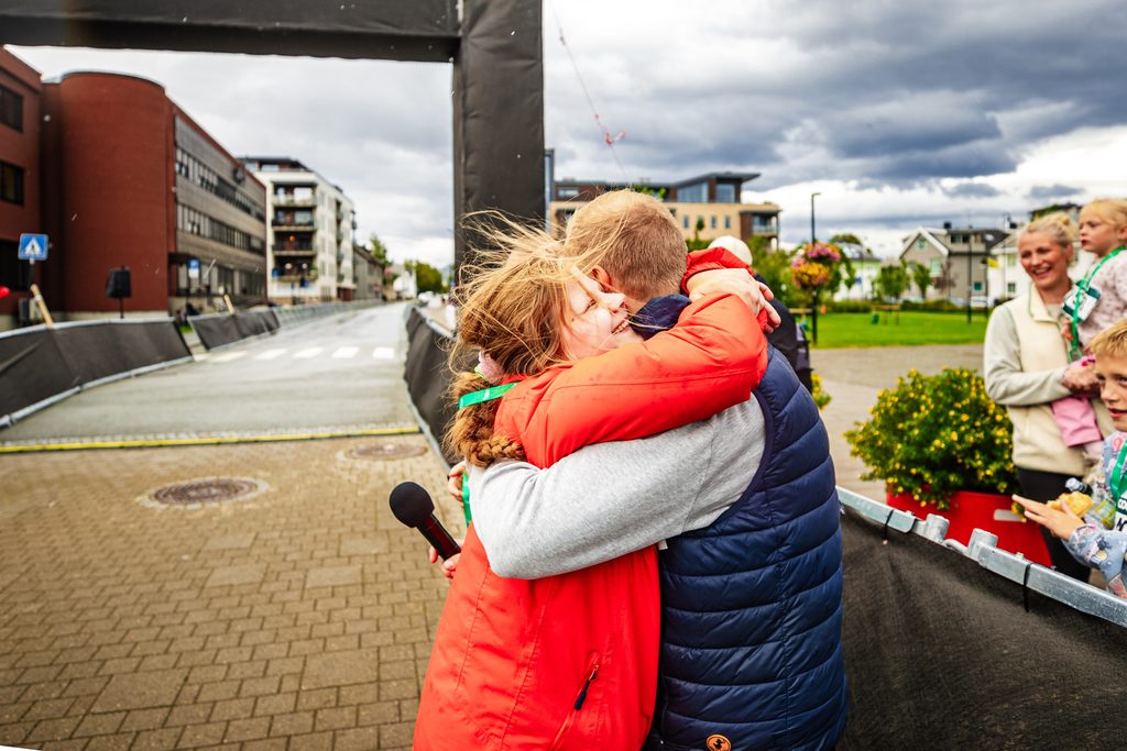 SAMHOLD: Mange av deltakerne brukte Bodø Run Festival til å markere samhold. Foto: Bodø Run Festival.